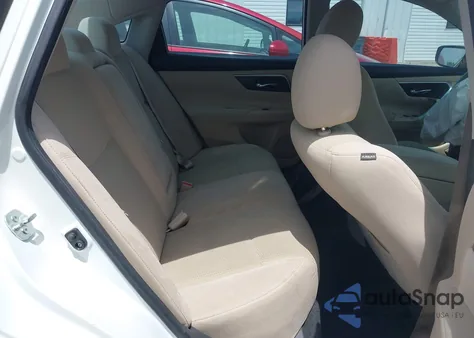 2015 Nissan Altima 2.5 S из США, поврежденный, VIN 1N4AL3AP8FC199076